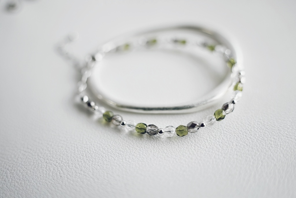 チェコビーズのブレスレット