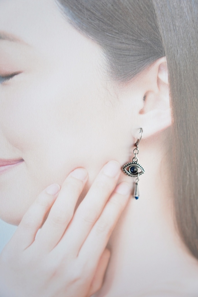 落涙の耳飾り【一個売り】