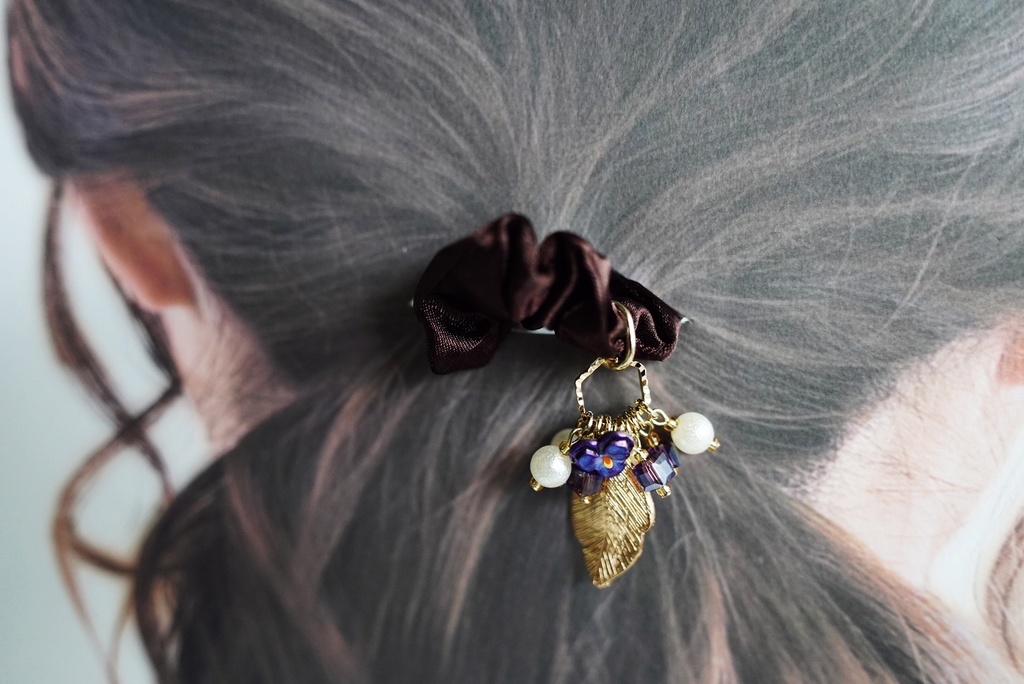 パンジーの髪飾り