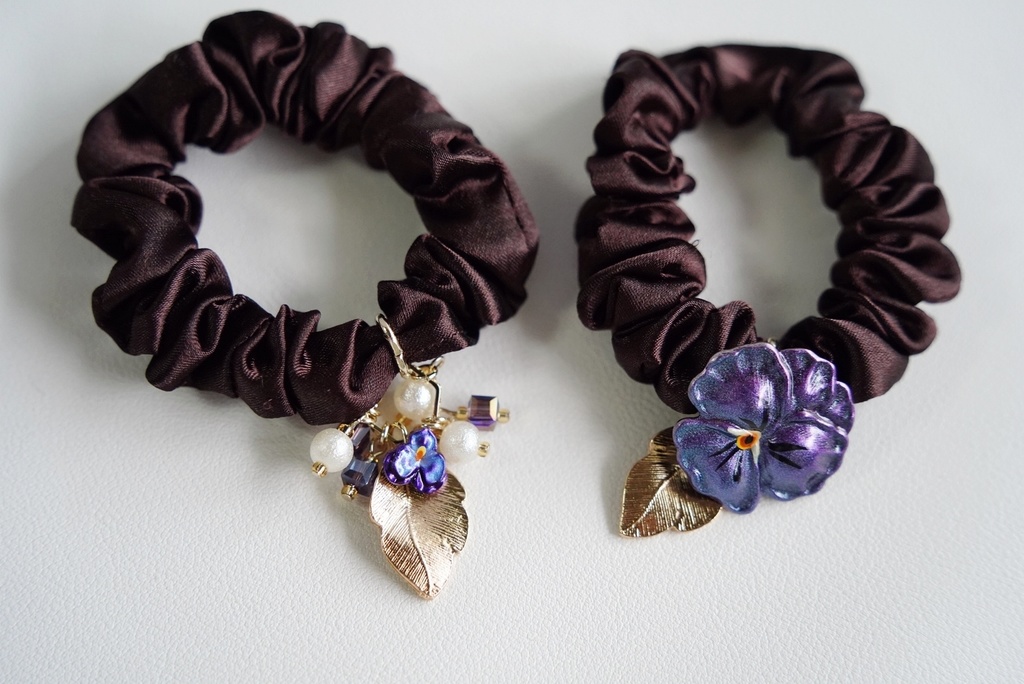 パンジーの髪飾り