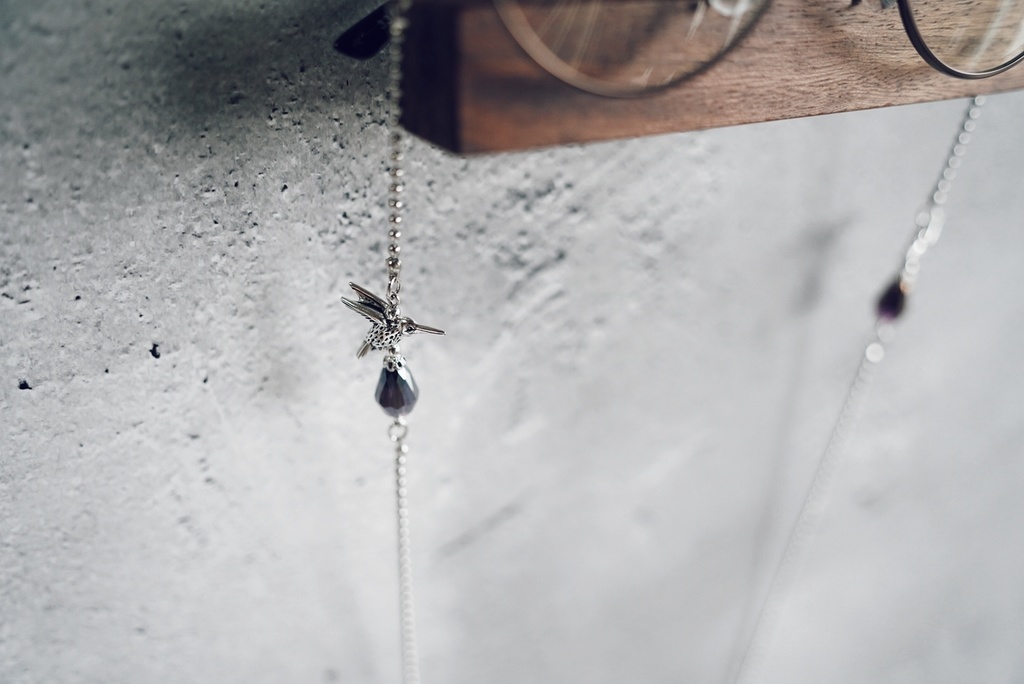 蜂鳥の眼鏡チェーン