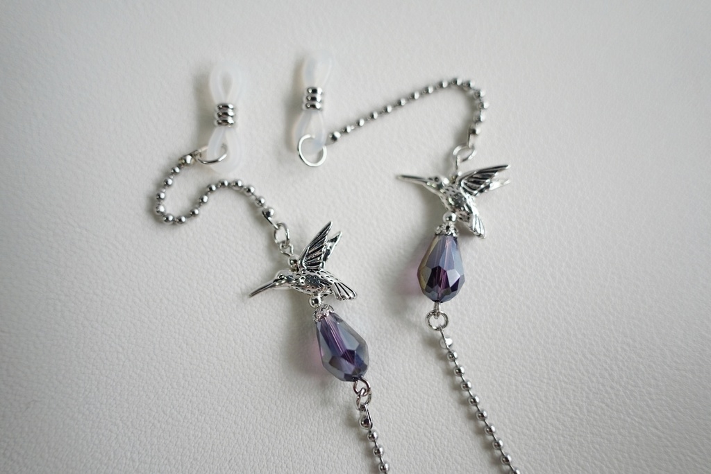 蜂鳥の眼鏡チェーン