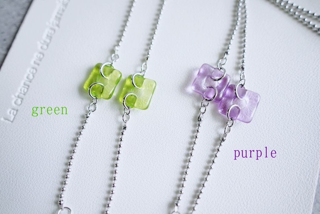 クリアスクエアの眼鏡チェーン