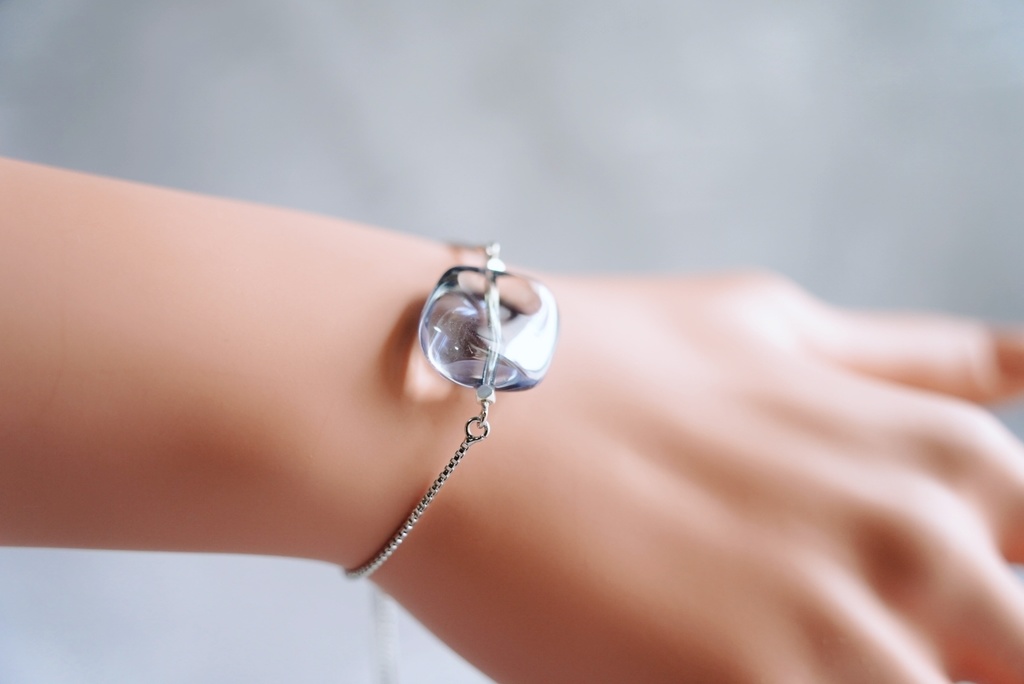 涼風硝子のブレスレット