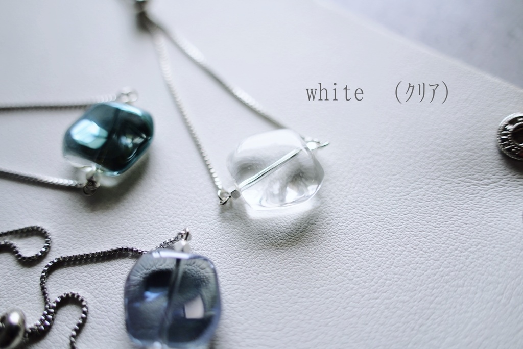 涼風硝子のブレスレット