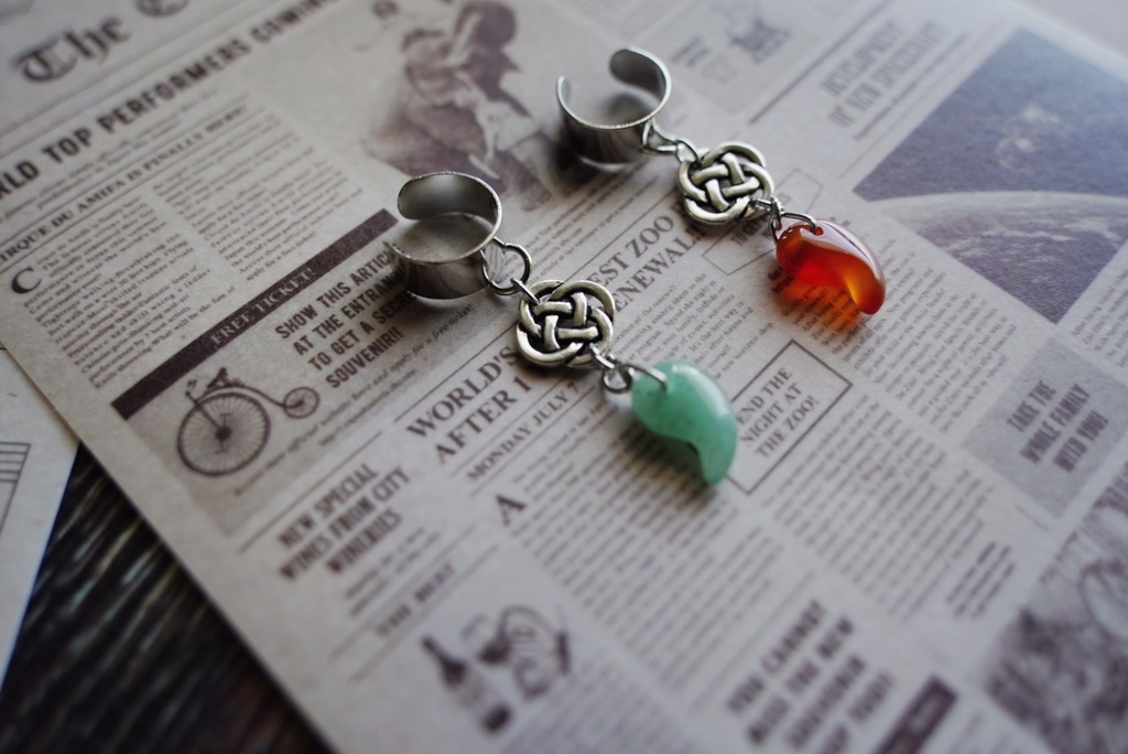 綾と勾玉のイヤーカフ【1個売り】