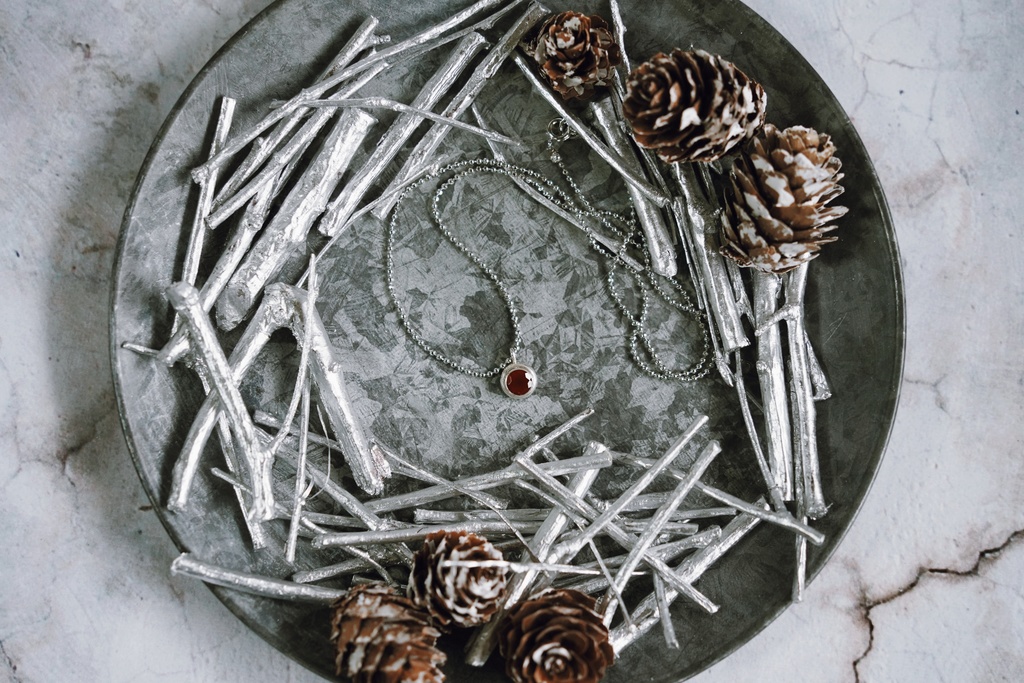 カーネリアンのネックレス