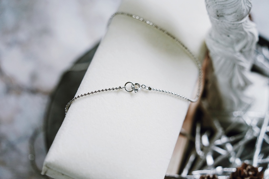 カーネリアンのネックレス