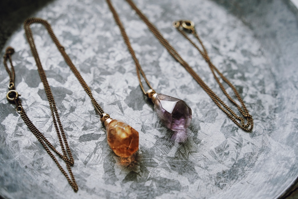 魔法石の首飾り