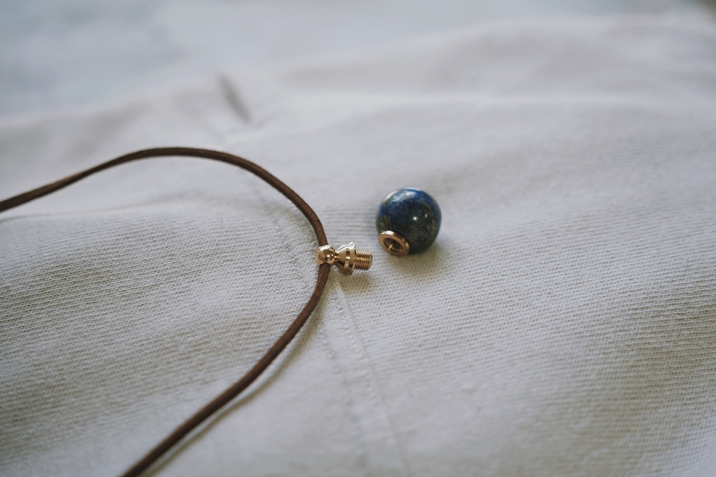 魔法珠の首飾り