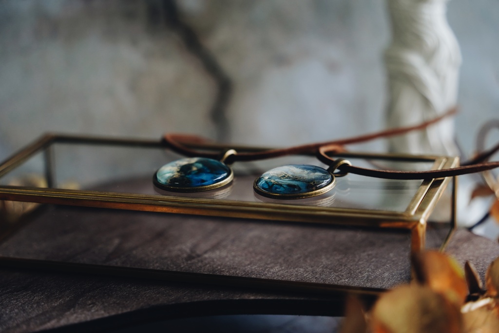 アルコールインクの首飾り