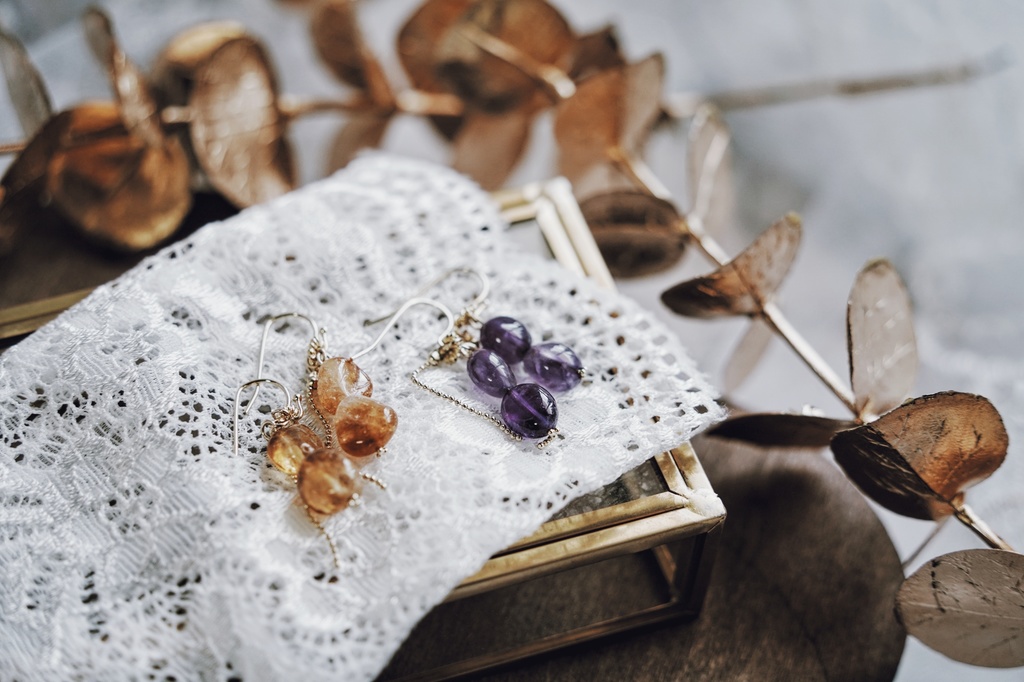 魔法石の耳飾り