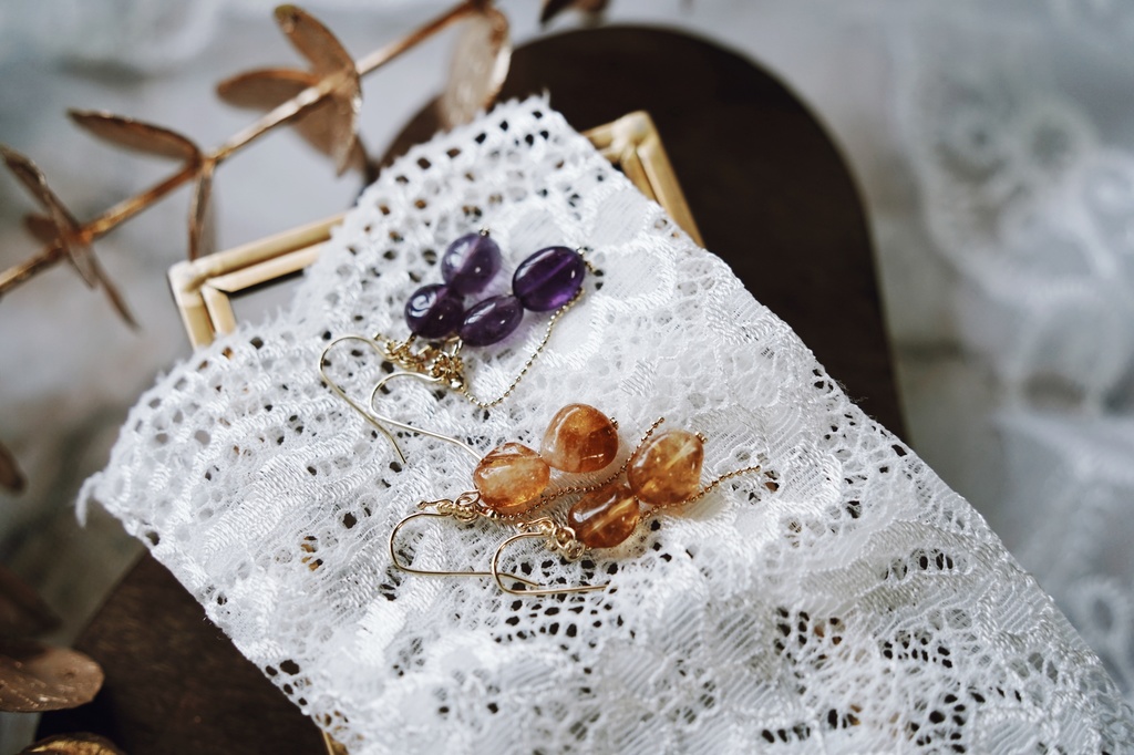 魔法石の耳飾り