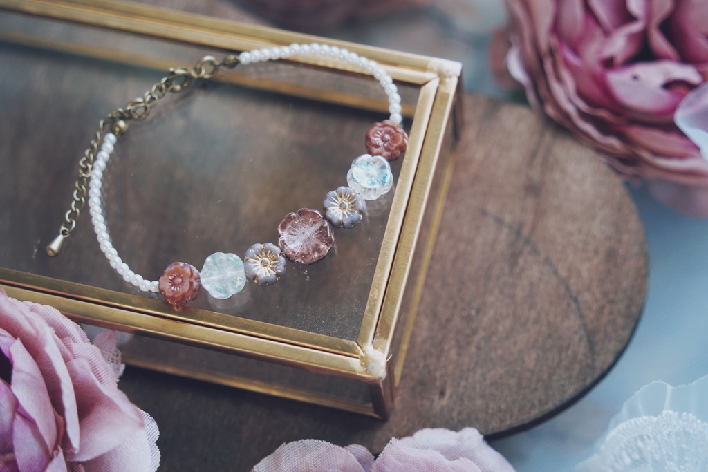 パールとお花のブレスレット