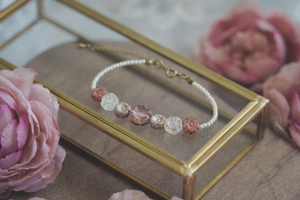 パールとお花のブレスレット