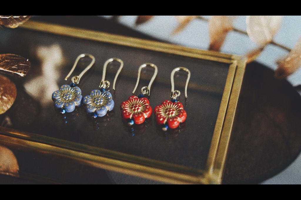 アジアンフラワーの耳飾り