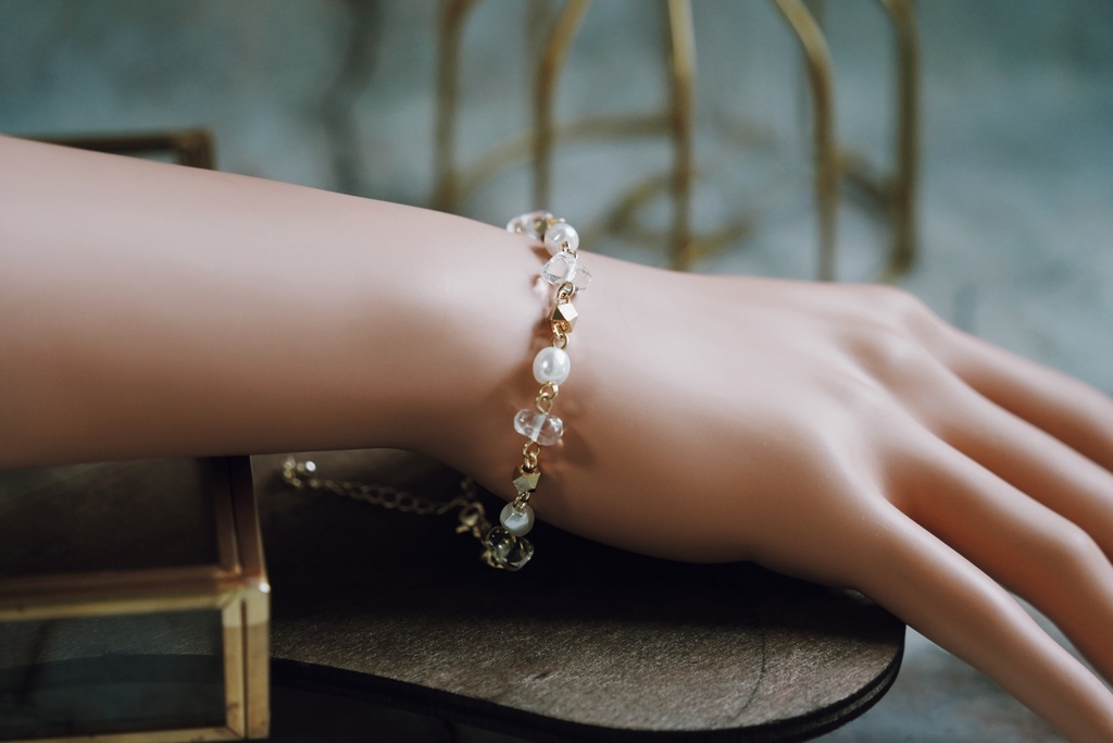 パールとさざれのブレスレット