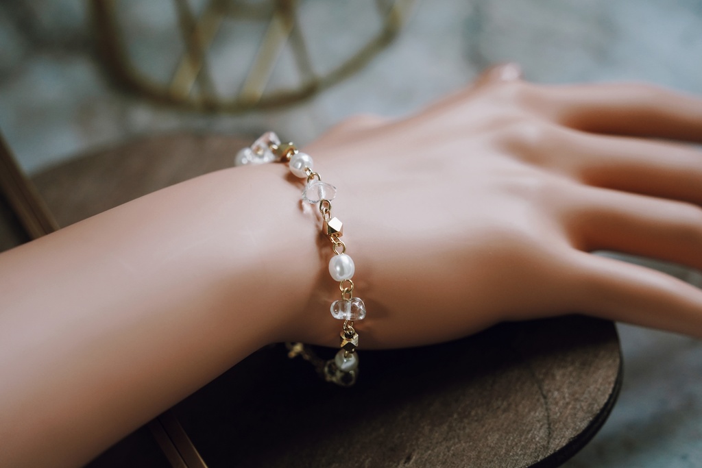 パールとさざれのブレスレット