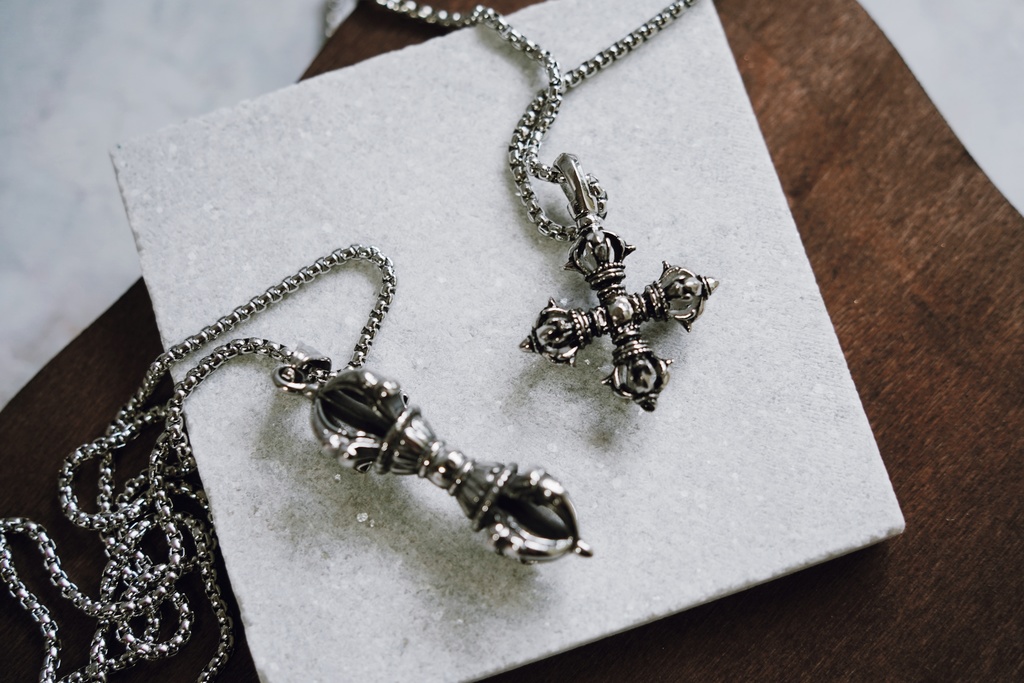 除災招福の首飾り