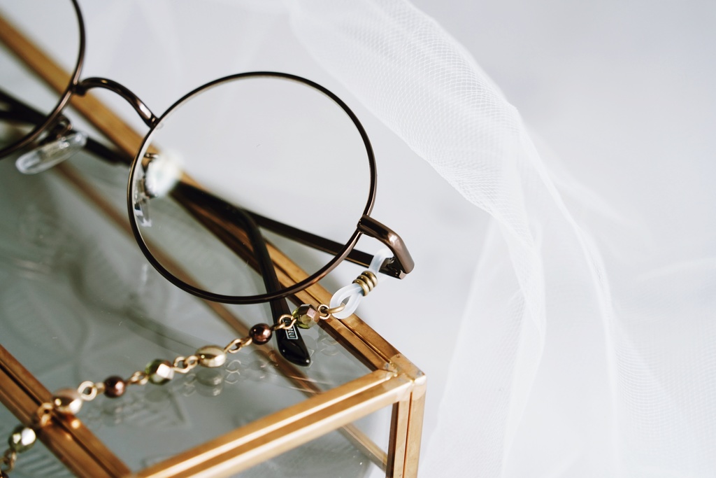 Japanese color の眼鏡チェーン