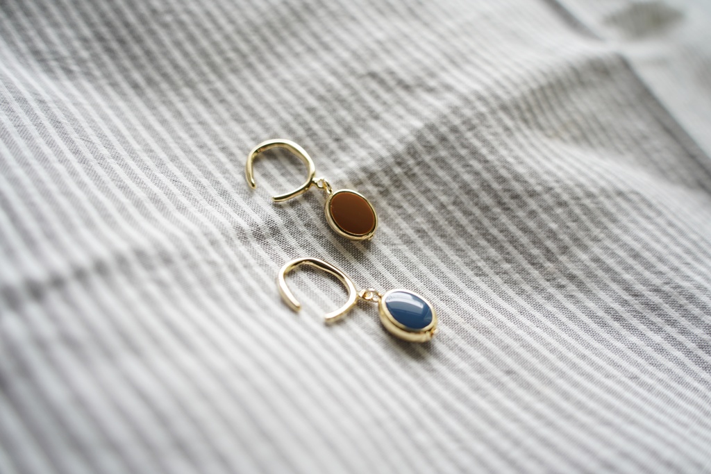 秋色くすみカラーのイヤーカフ【1個売りの商品です】