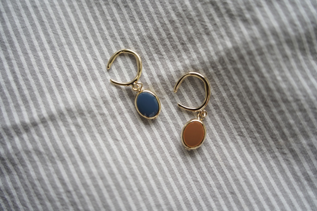 秋色くすみカラーのイヤーカフ【1個売りの商品です】