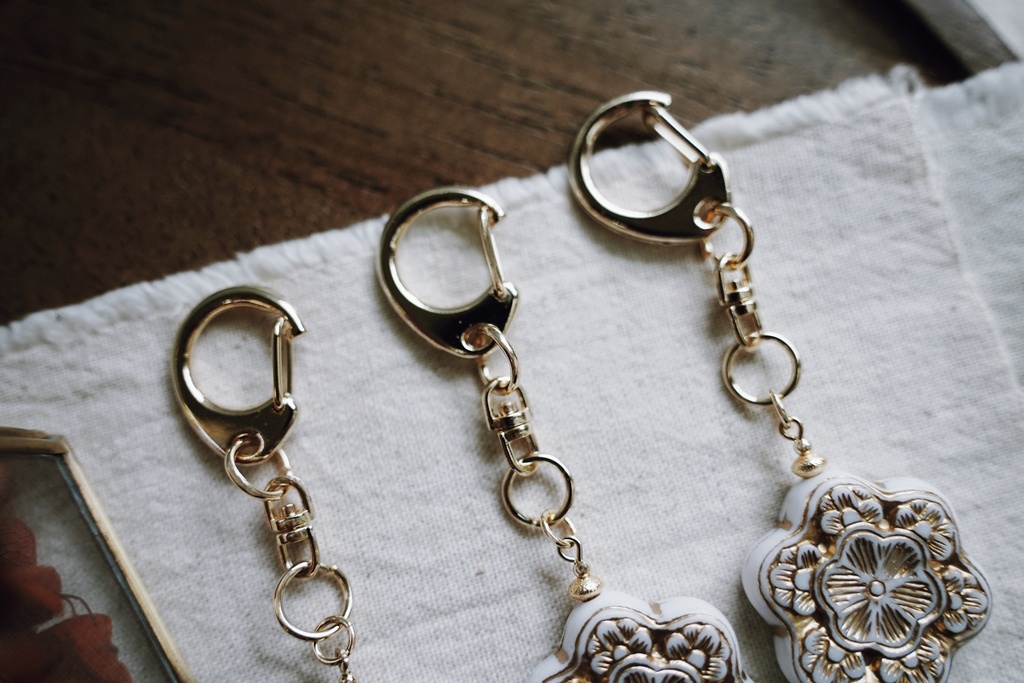 馬蹄とクローバーのキーホルダー