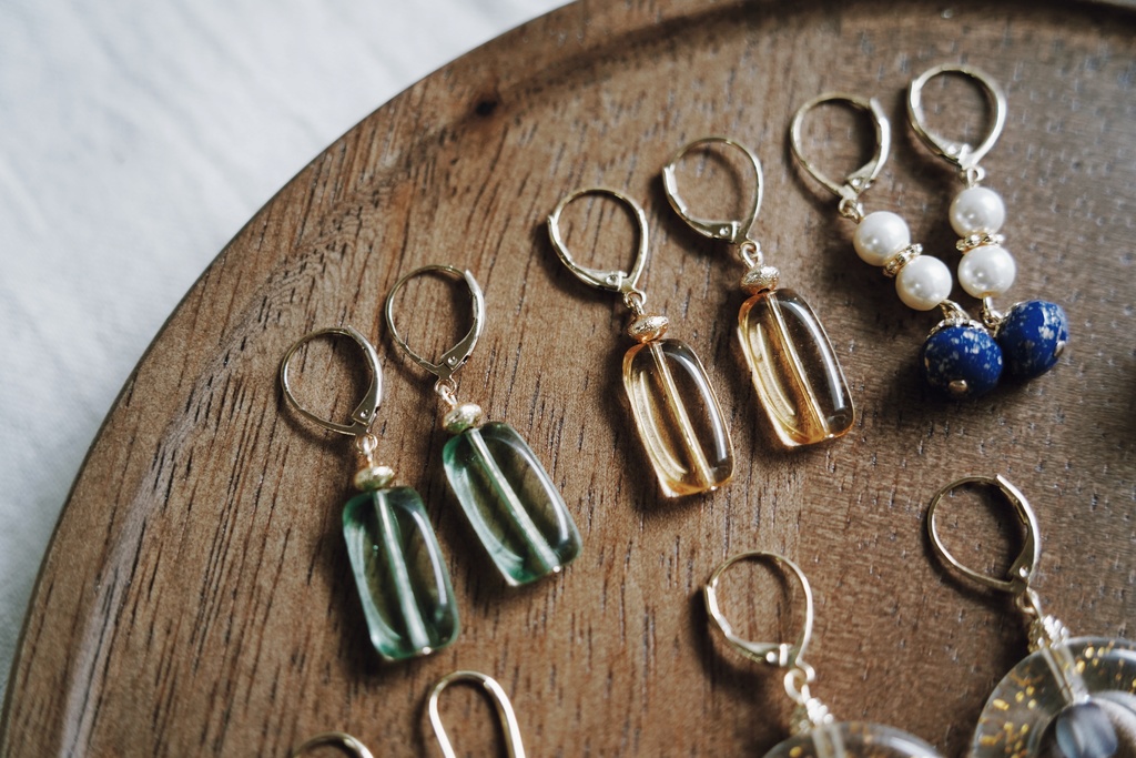 candy color の耳飾り