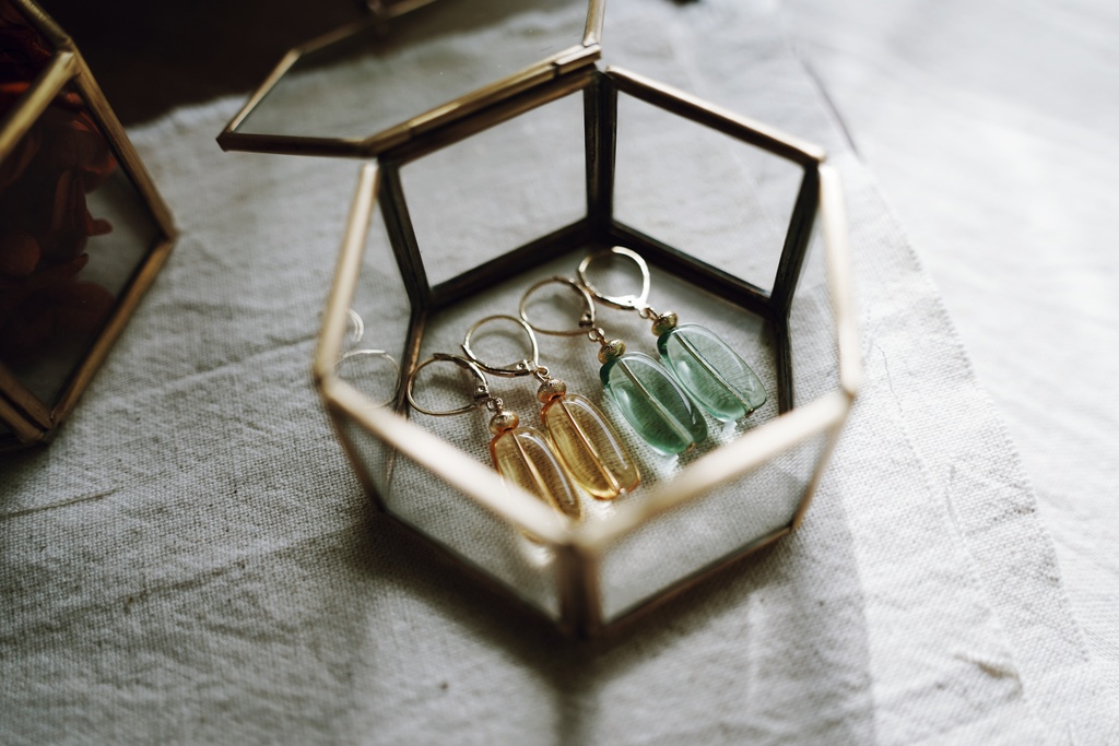 candy color の耳飾り