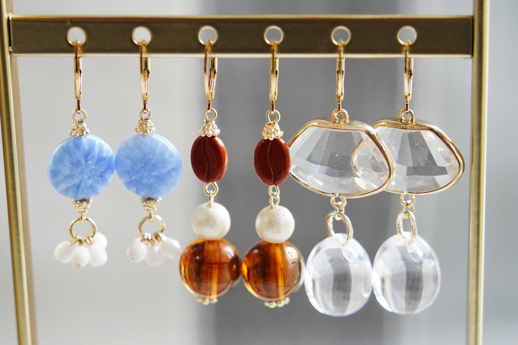 アイス珈琲色の耳飾り