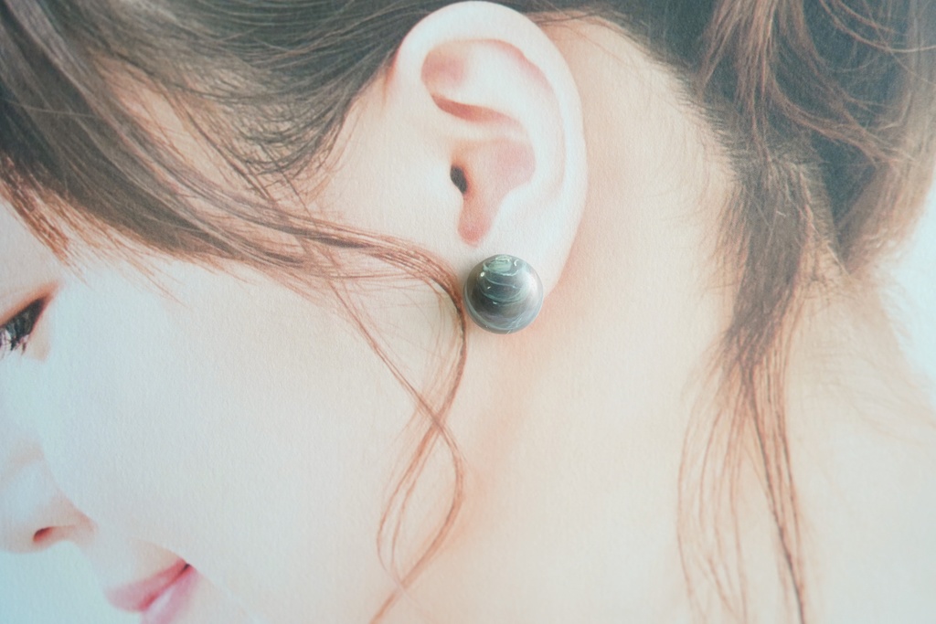 月と惑星の耳飾り