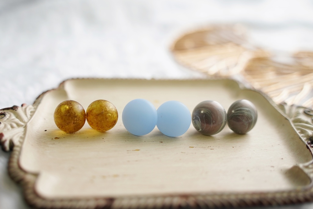 月と惑星の耳飾り