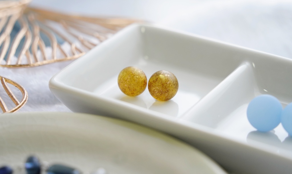 月と惑星の耳飾り