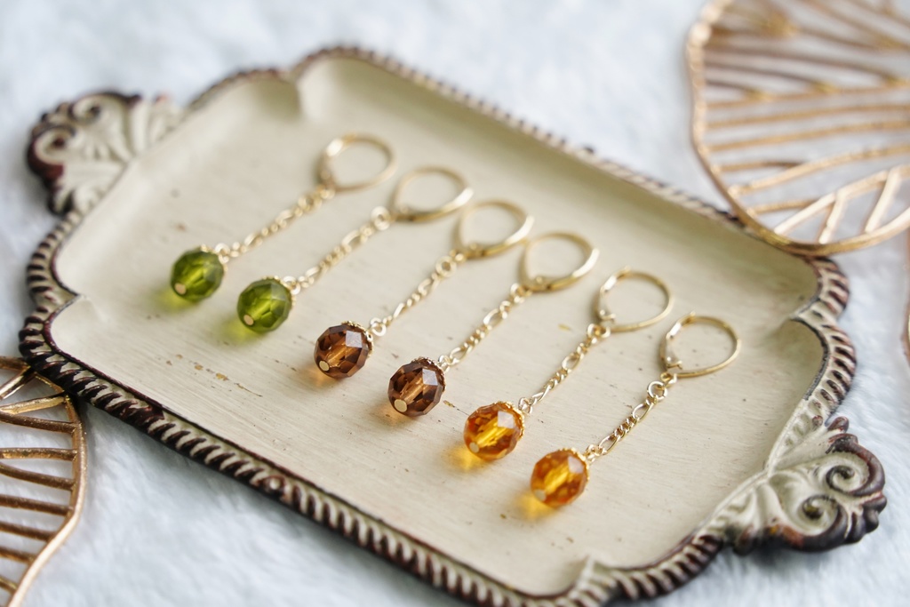 森の恵みの耳飾り