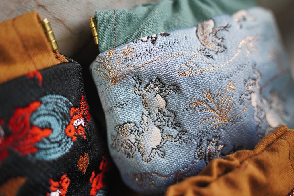 新春万福のポーチ