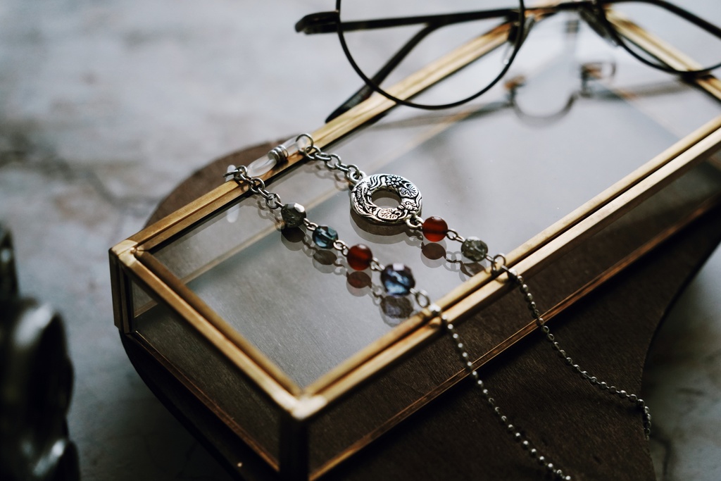 Japanese garden の眼鏡チェーン