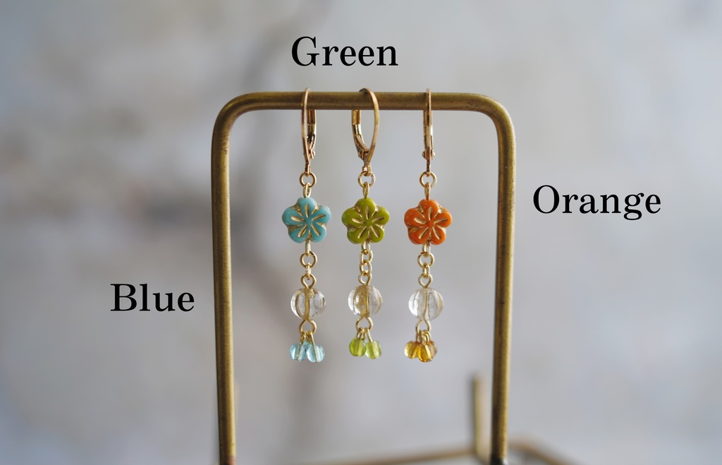 南国小花の耳飾り