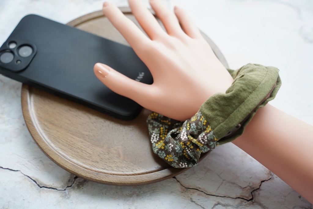 シュシュポーチ