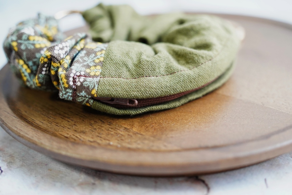 シュシュポーチ