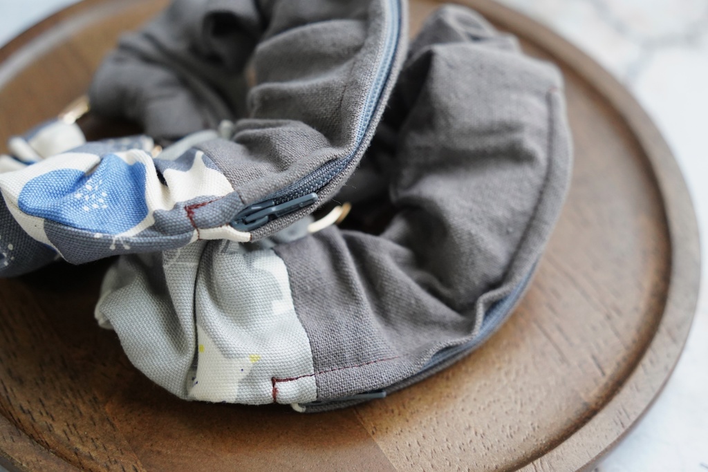 シュシュポーチ