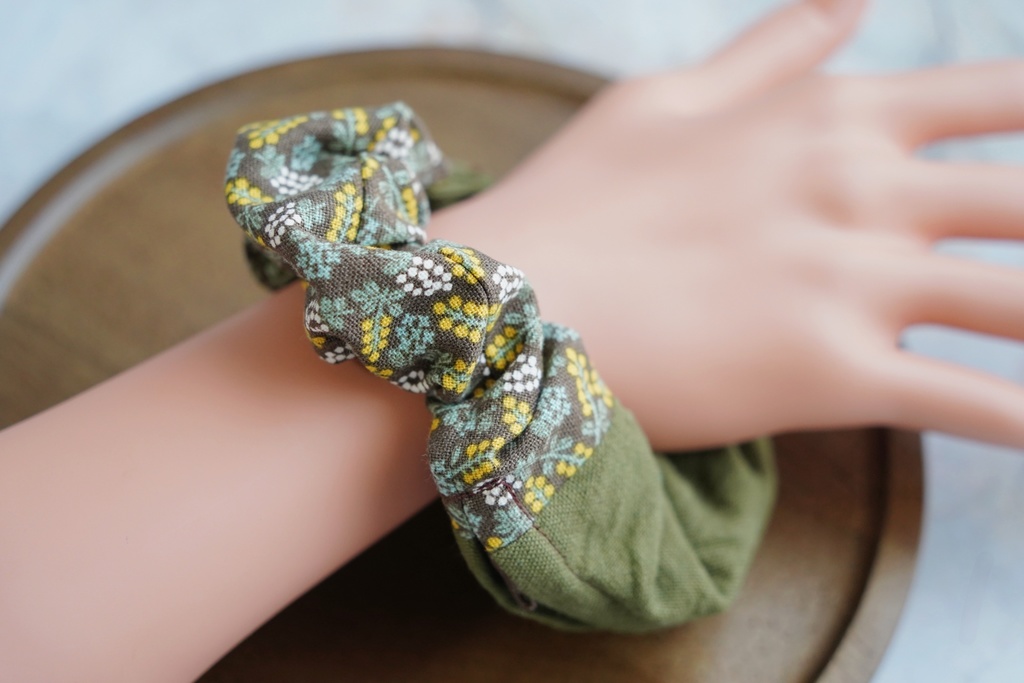 シュシュポーチ