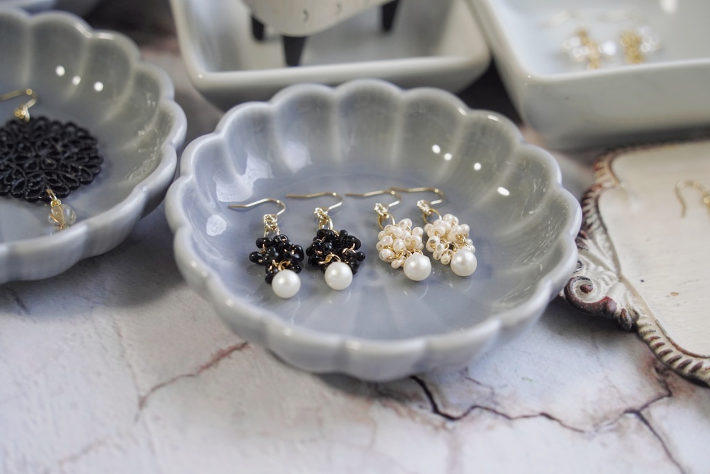 ファルファーレブーケの耳飾り