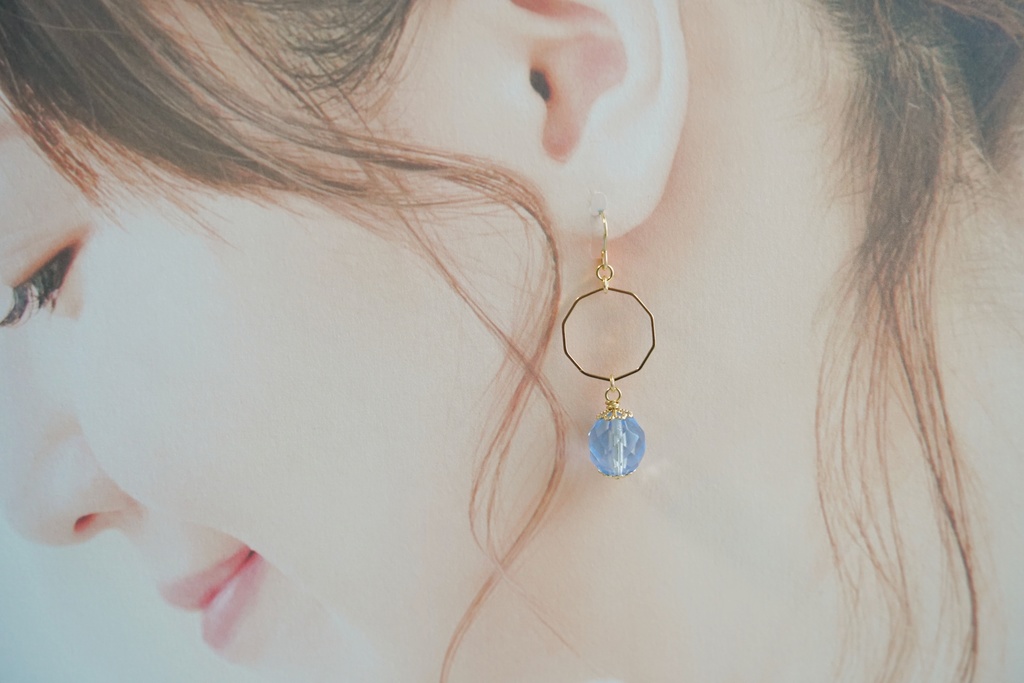 春の香りの耳飾り