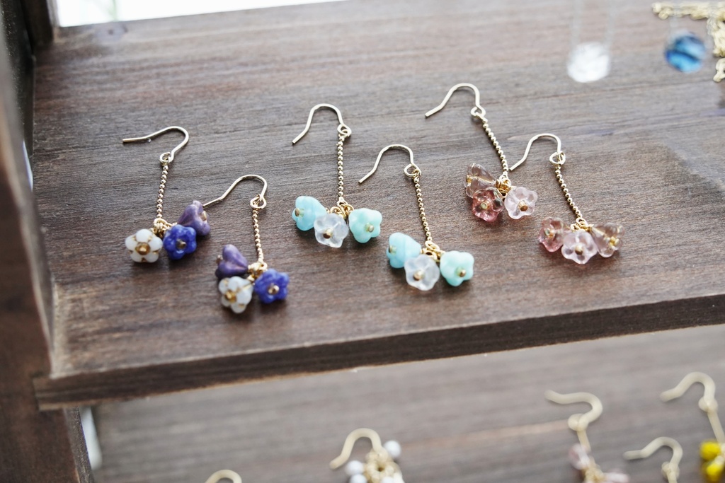 Three mix flowerの耳飾り