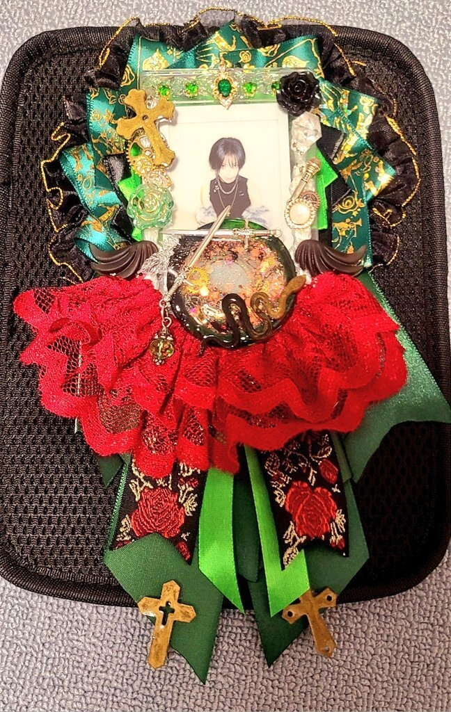 オーダーメイドロゼット&チェキケースデコ