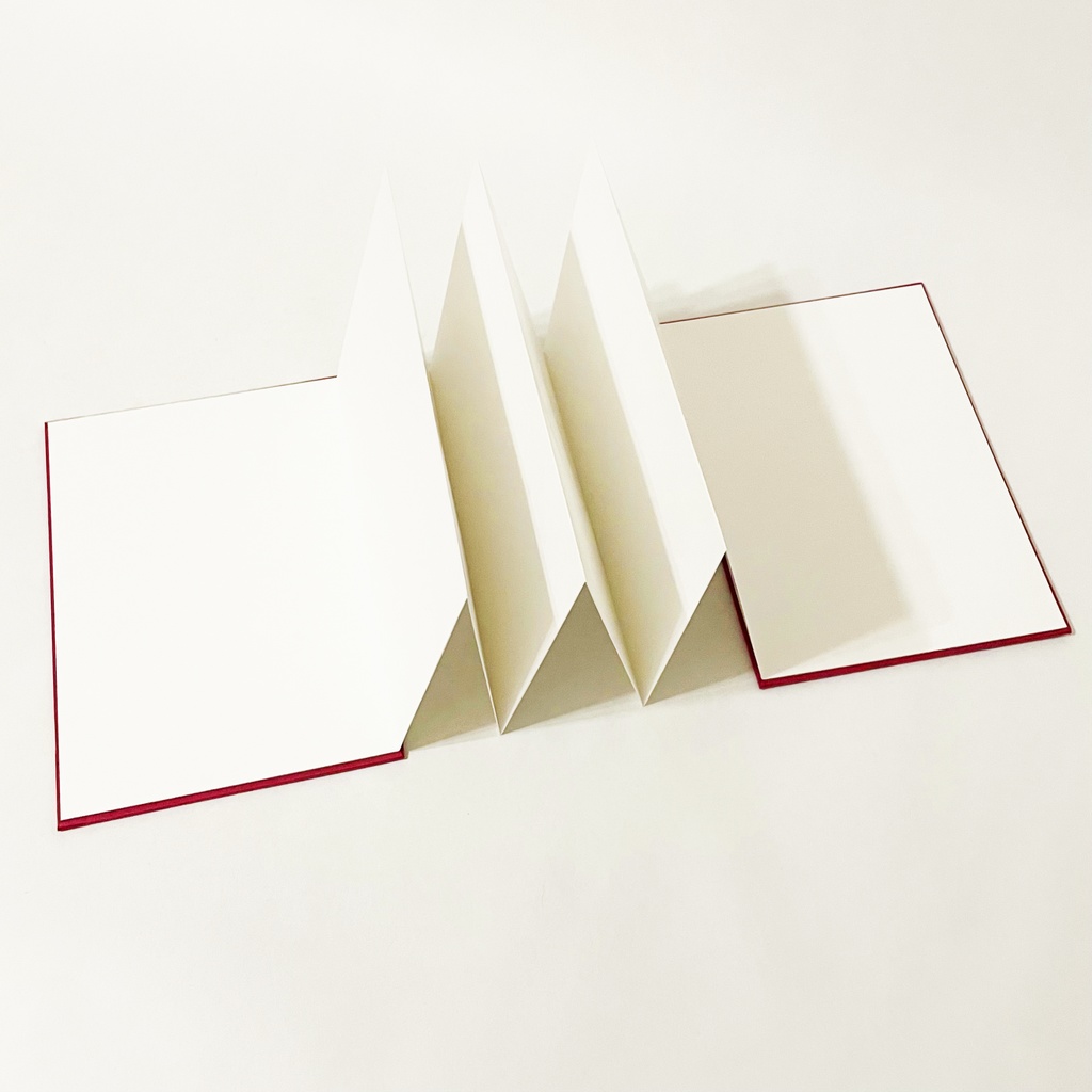 紅風鈴狐 御朱印帳 ビニールカバー 栞付き 水引 イラスト 全20ページ 狐の嫁入り 狐面 ジャバラ製本