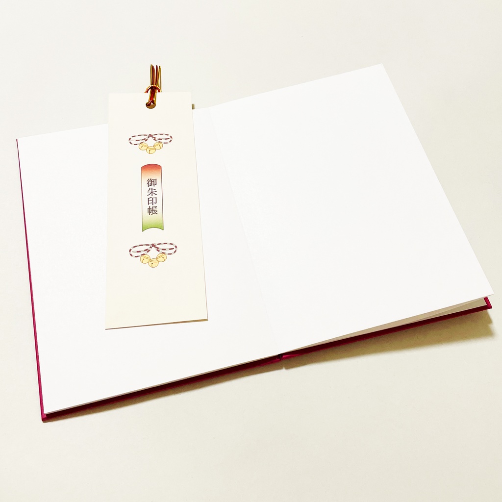 三毛猫の獅子舞遊び 御朱印帳 ビニールカバー 栞付き 水引 イラスト 全20ページ 猫 ジャバラ製本