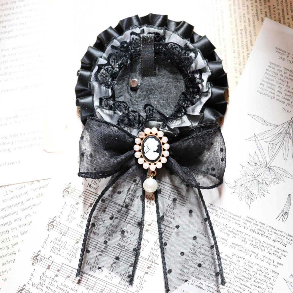 缶バッチロゼット 黒鍵のエチュード