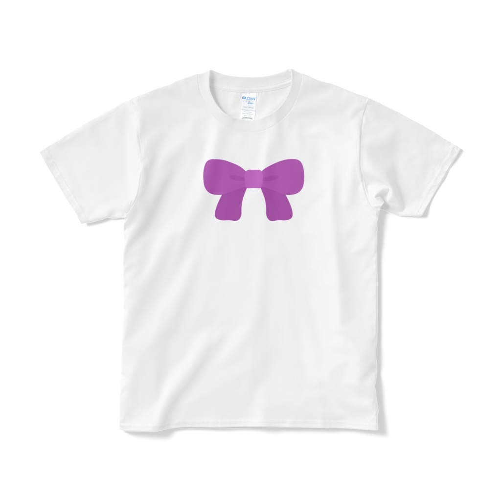 紫色のリボンのTシャツ