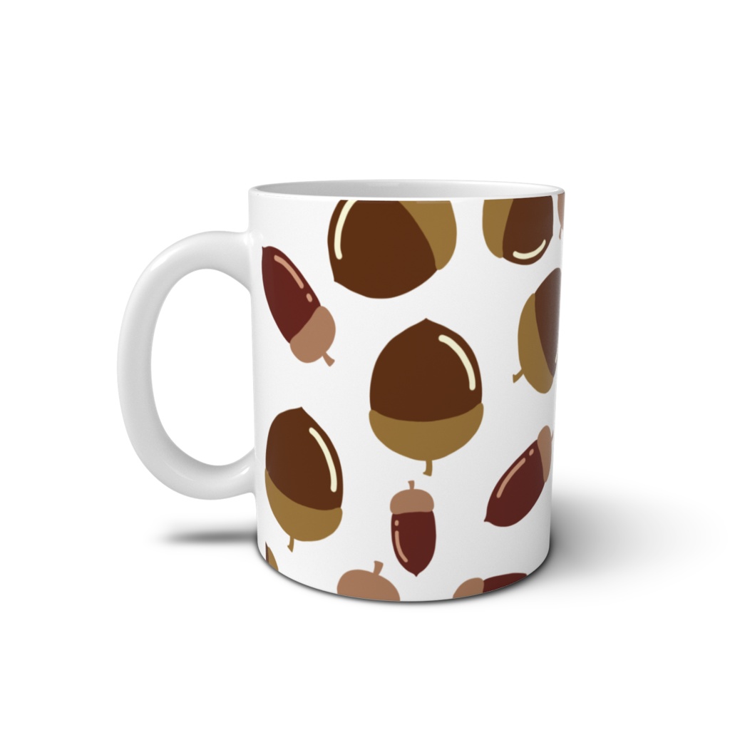 ドングリのマグカップ